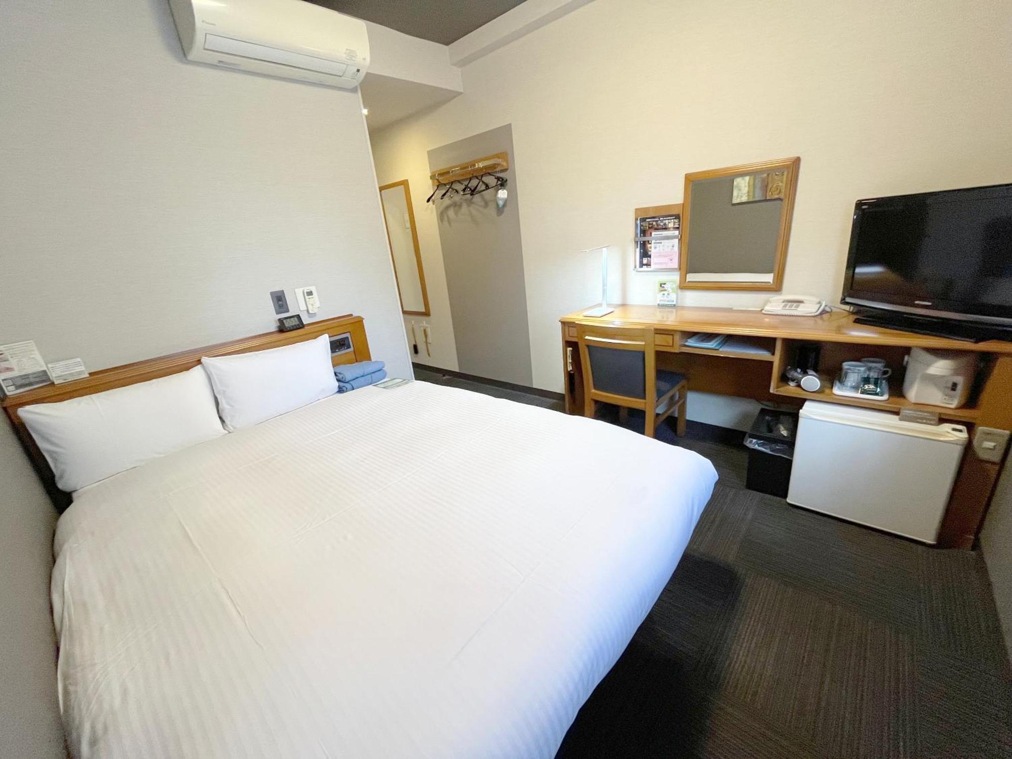 Hotel Route-Inn Naha Asahibashi Eki Higashi Zewnętrze zdjęcie